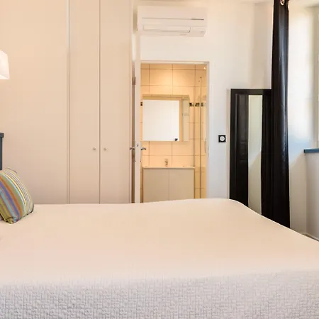 Alfred Les Halles Отель 3*