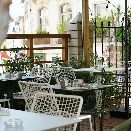 Alfred Les Halles מלון