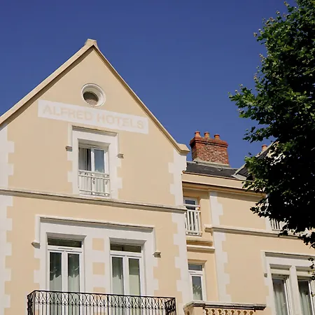 Alfred Les Halles 3* ביאריץ