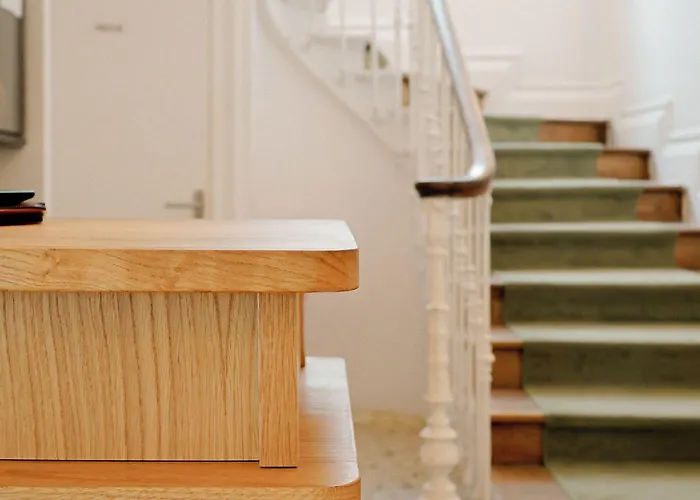 Alfred Les Halles 3* بياريتز