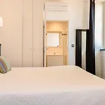 Alfred Les Halles Отель 3*