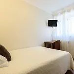 Alfred Les Halles 3* Биарриц