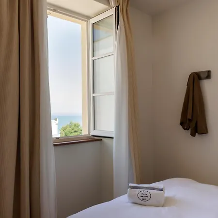 Anjou Biarritz