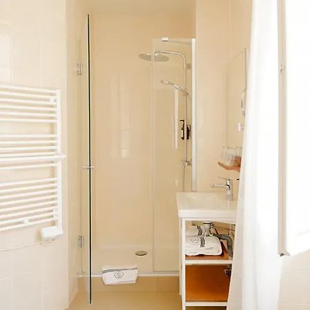 Anjou 3* Biarritz