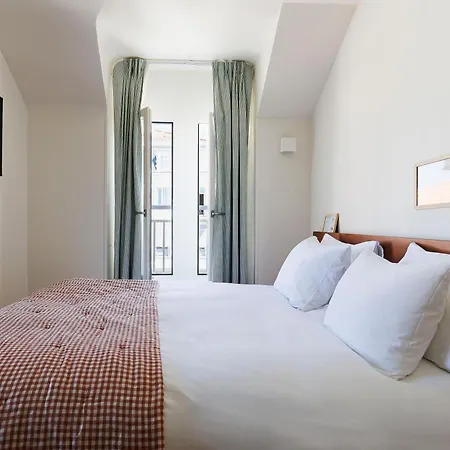 Anjou Hotel