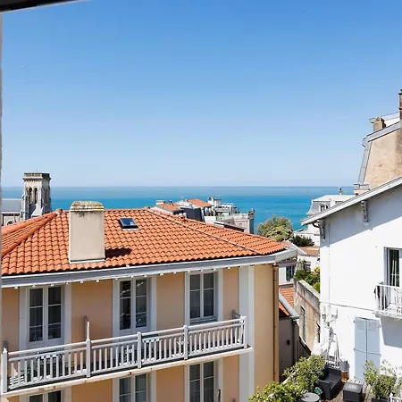 Hotel Anjou 3*