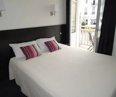 Anjou Biarritz